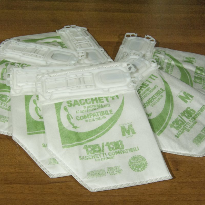 SACCHETTI IN TESSUTO PER KOBOLD 135/136